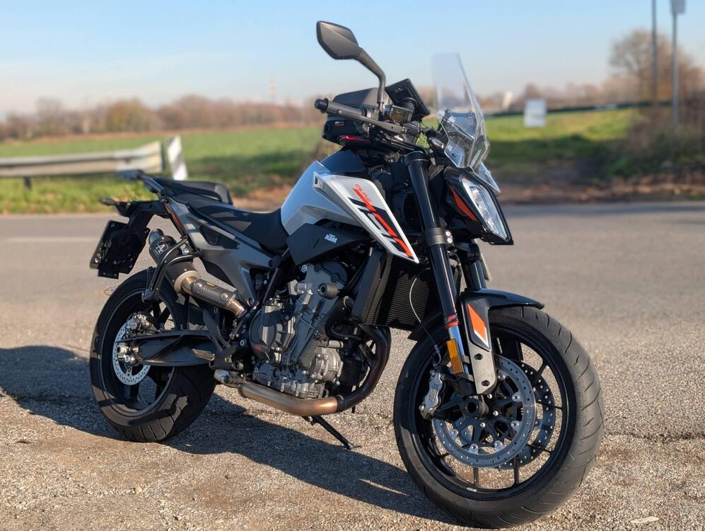 KTM 790 Duke L (2023 - 24)