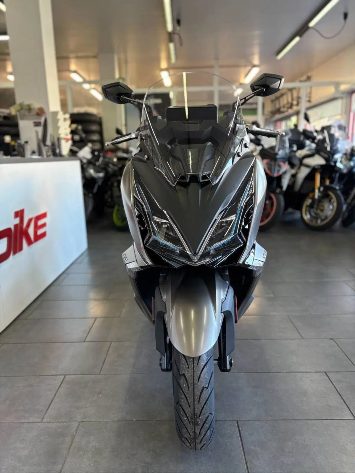 Kymco Downtown 350i GT (2024 - 26) (3)