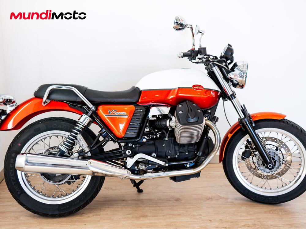 Moto Guzzi V7 Special (2012 - 14) (3)