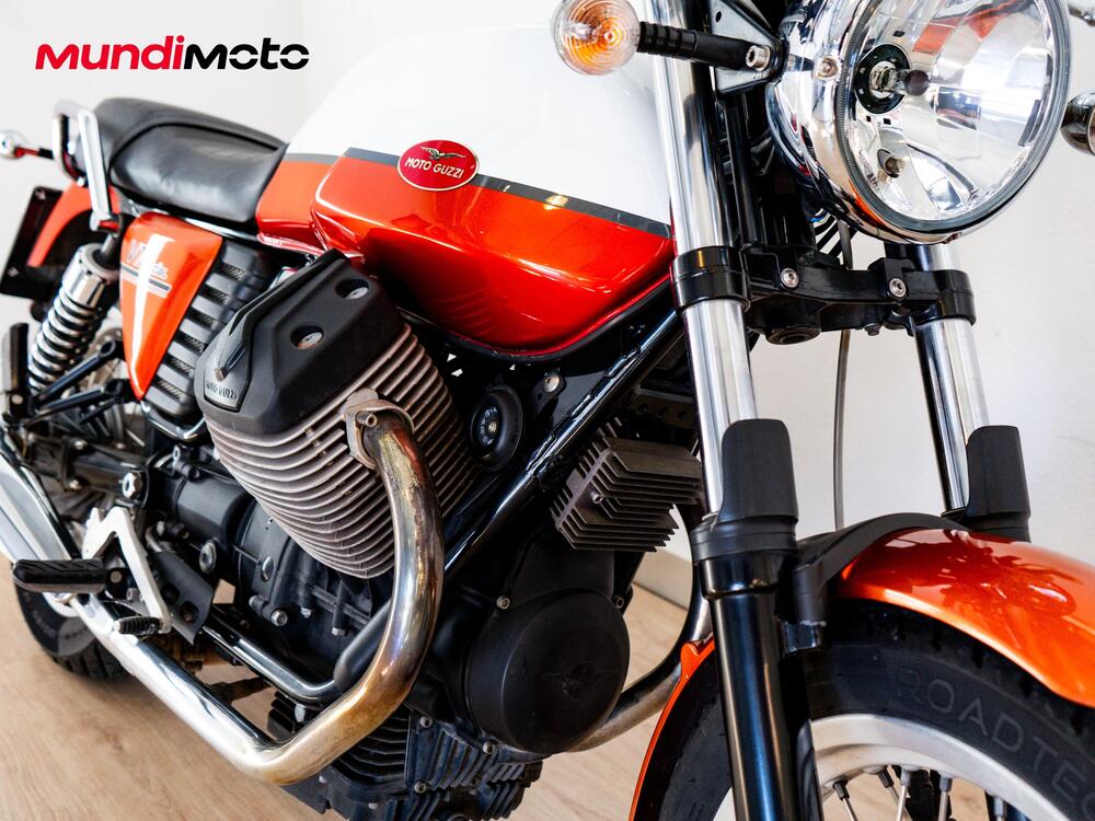 Moto Guzzi V7 Special (2012 - 14) (5)