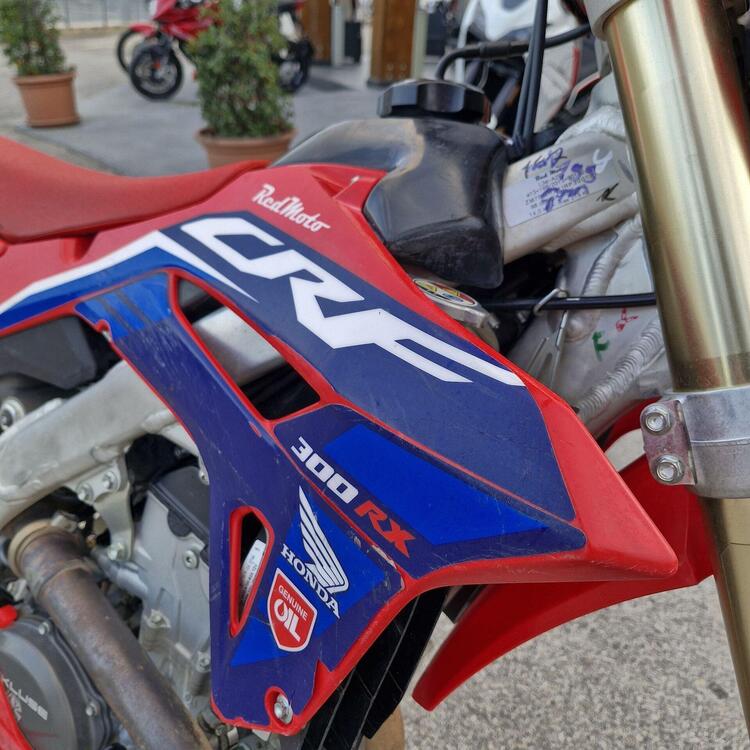 Honda CRF 300 RX Enduro (2023) (4)