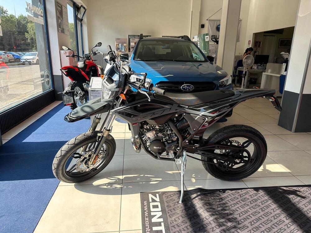 Betamotor RR 50 Motard - X Special Edition (2024 - 25) (2)
