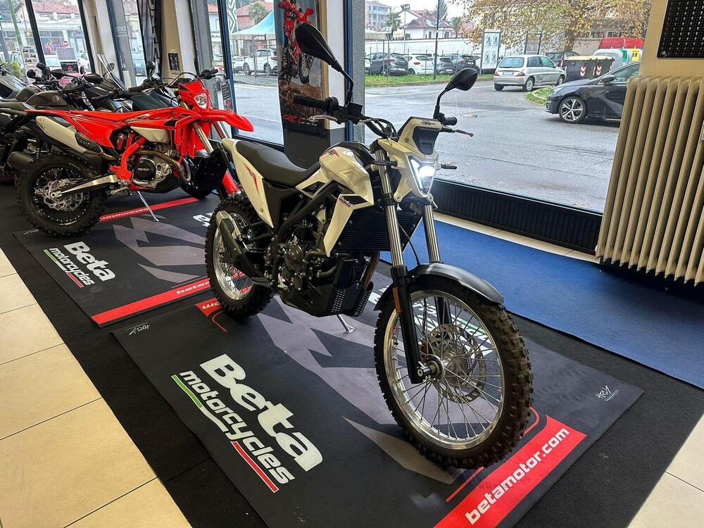 Betamotor Alp 4.0 (2024 - 25) (3)