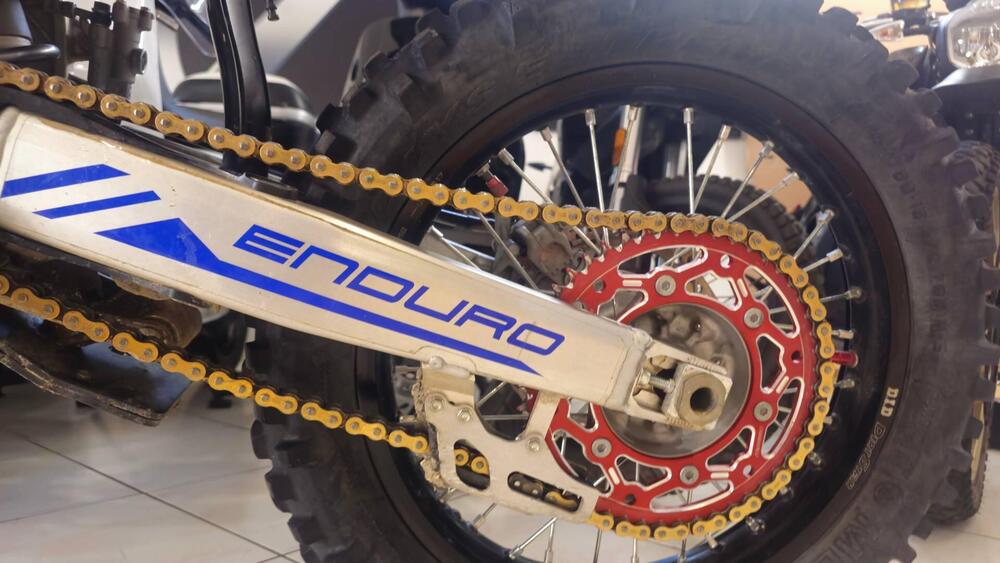 Honda CRF 250 RX Enduro Special (2024) (5)