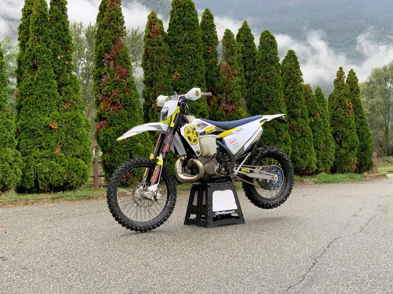 Husqvarna TE 250i (2021)