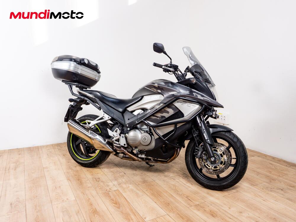 Honda VFR 800 (2002 - 05) (2)