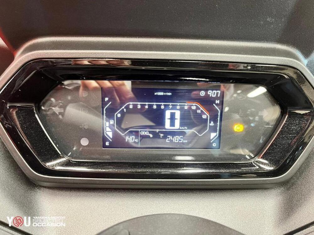 Yamaha X-Max 300 (2025) (5)