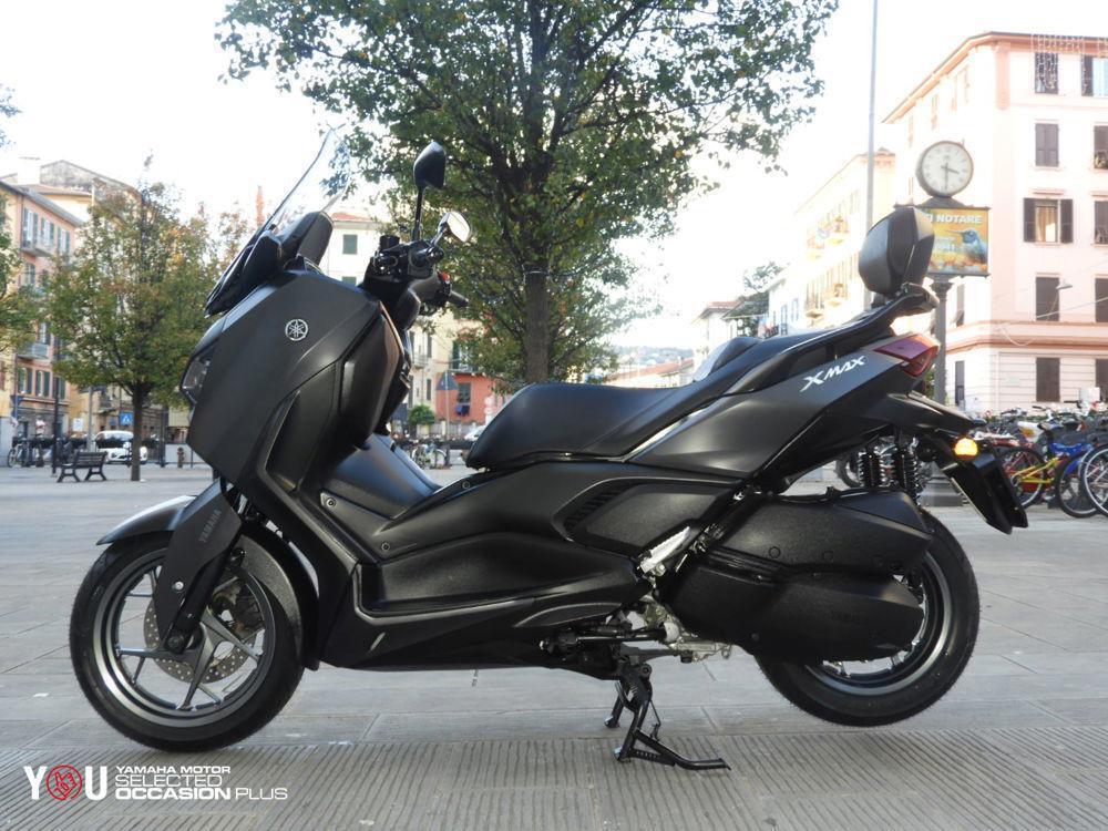 Yamaha X-Max 300 (2021 - 24) (4)