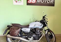 Moto Guzzi V7 Special (2021 - 24) usata