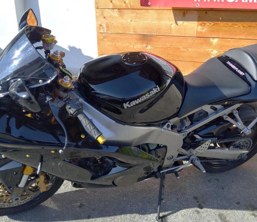 Kawasaki Ninja 636 ZX-6R (2003 - 04) (4)