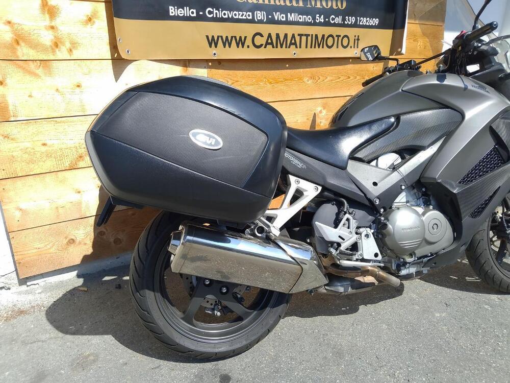 Honda Crossrunner ABS (2010 - 14) (2)