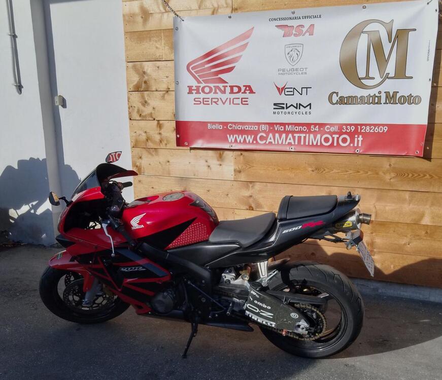 Honda CBR 600 RR (2003 - 04) (4)