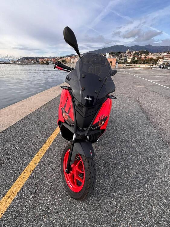 Aprilia SR GT 125 (2022 - 24) (2)