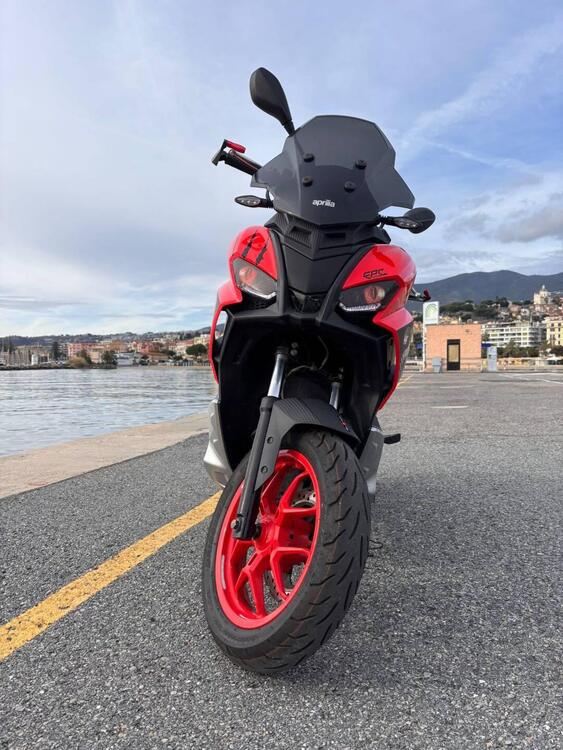 Aprilia SR GT 125 (2022 - 24) (5)
