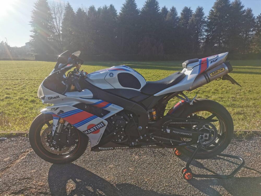 Yamaha YZF R1 (2007 - 08) (4)