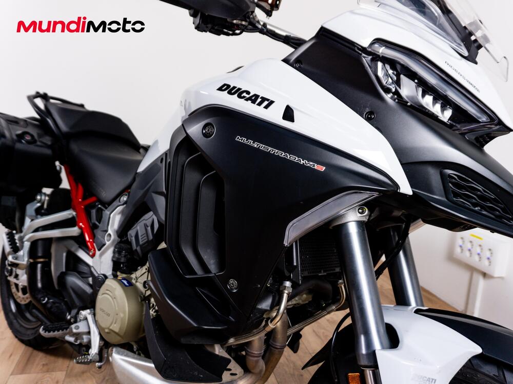 Ducati Multistrada V4 S (2025) (5)