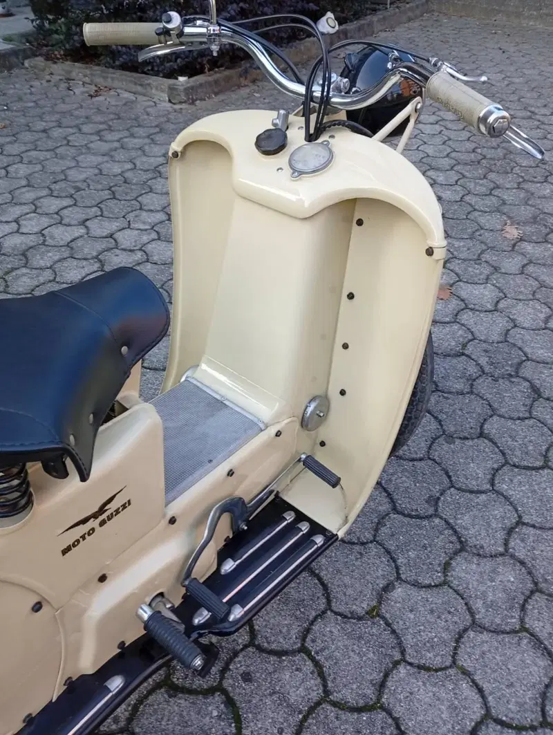 Moto Guzzi Galletto 160 (4)
