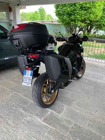 Yamaha MT-09 (2021 - 23) usata