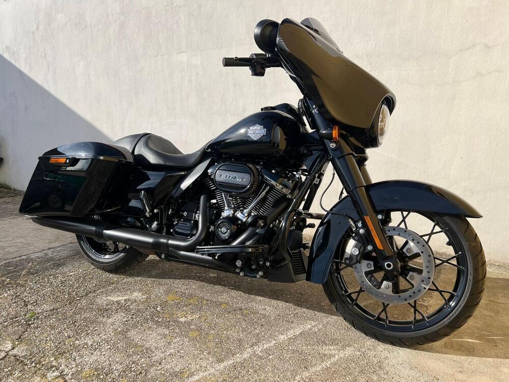 Harley-Davidson 114 Street Glide Special (2019 - 20) - FLHXS (2)
