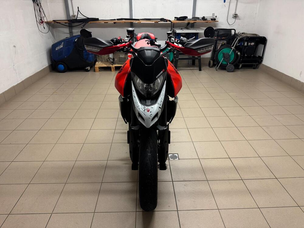 Ducati Hypermotard 950 RVE (2022 - 25) (4)