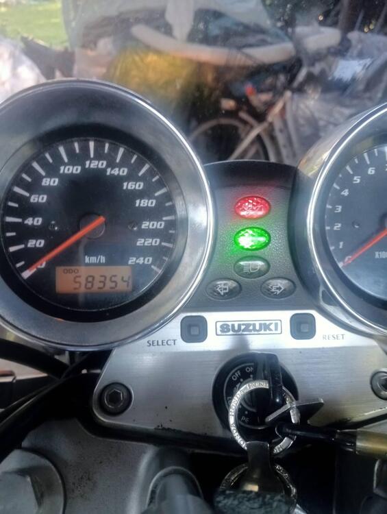 Suzuki GSF 600 Bandit (2000 - 05) (5)