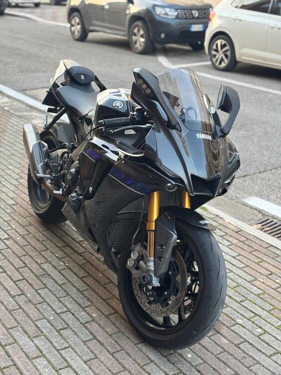 Yamaha YZF R1M (2020 - 25)