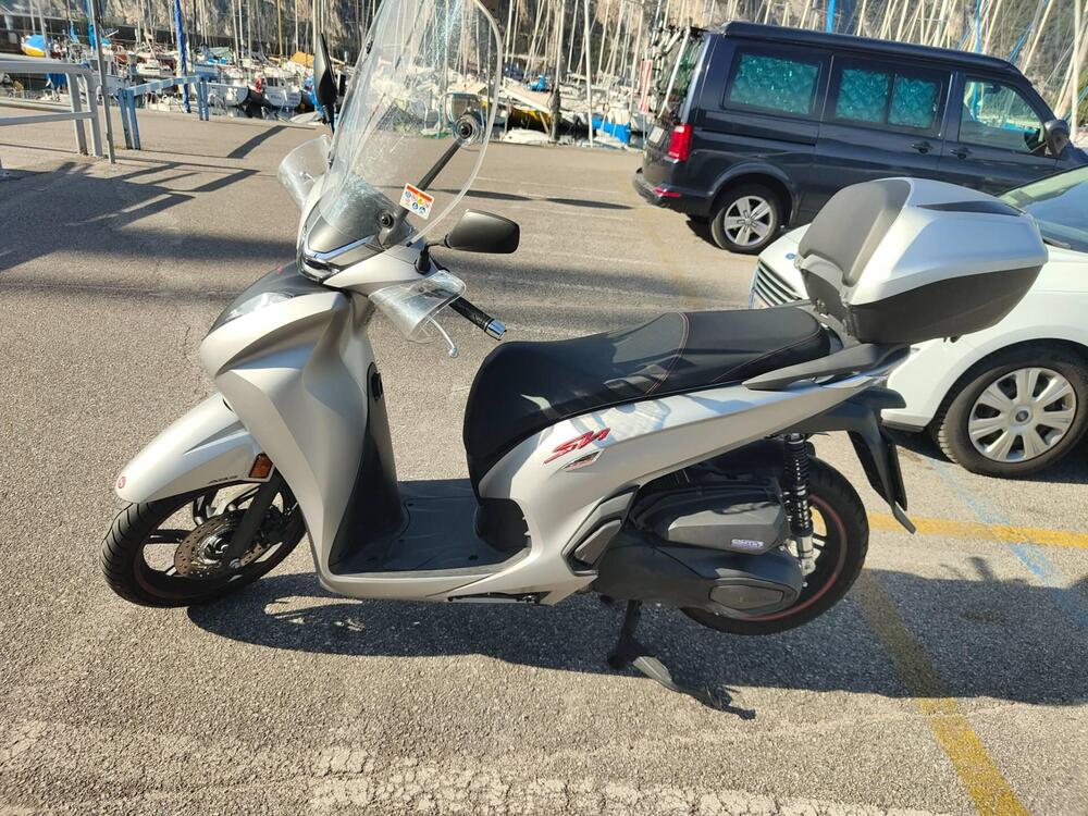 Honda SH 350 Sport (2021 - 24) (3)