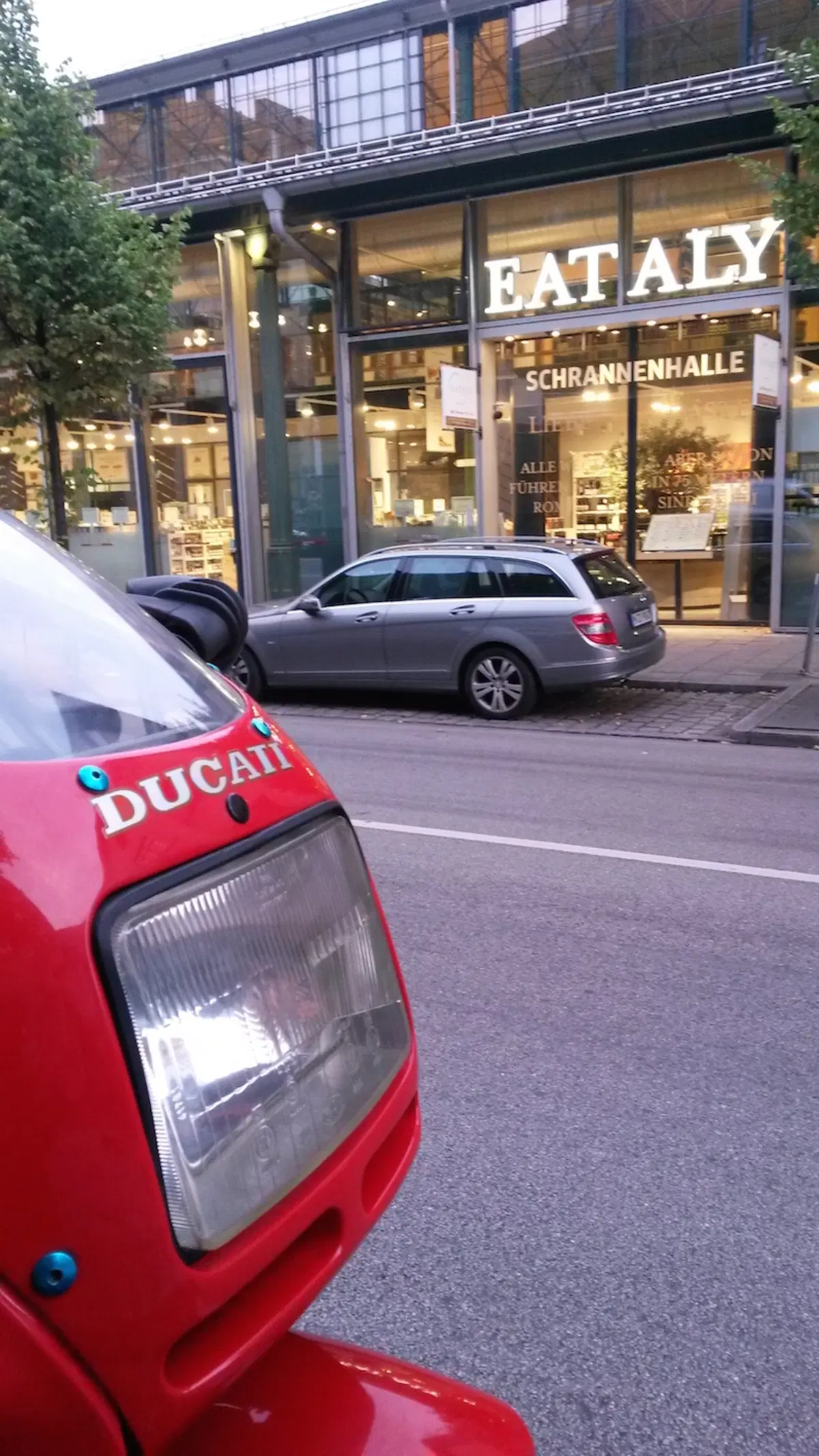 12 Ducati da Eataly a Monaco di Baviera (2)