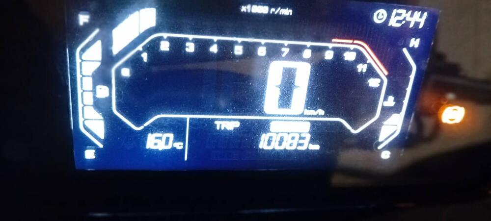 Yamaha X-Max 300 (2021 - 24) (3)