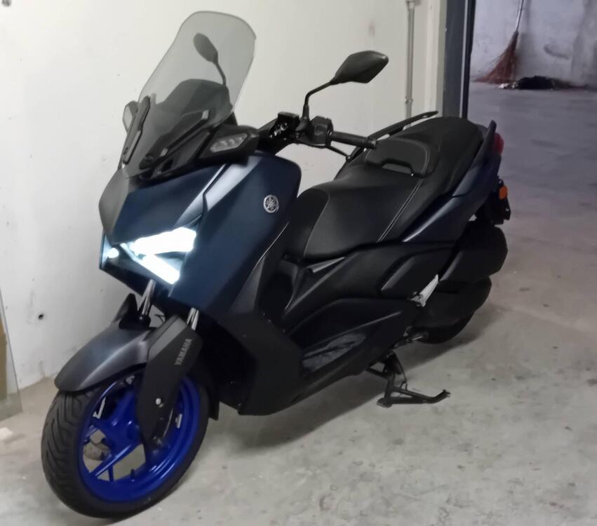 Yamaha X-Max 300 (2021 - 24) (4)