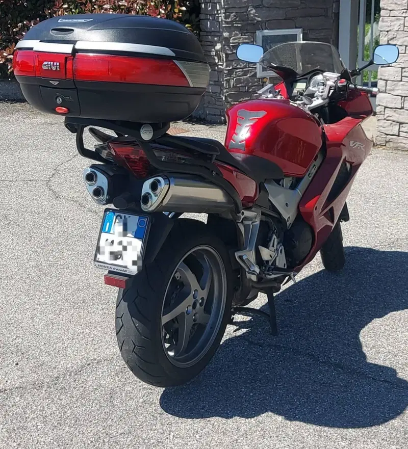 Honda VFR 800 (2006 - 13) (7)