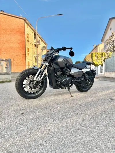 Benelli Leoncino 400 Bobber (2026) nuova