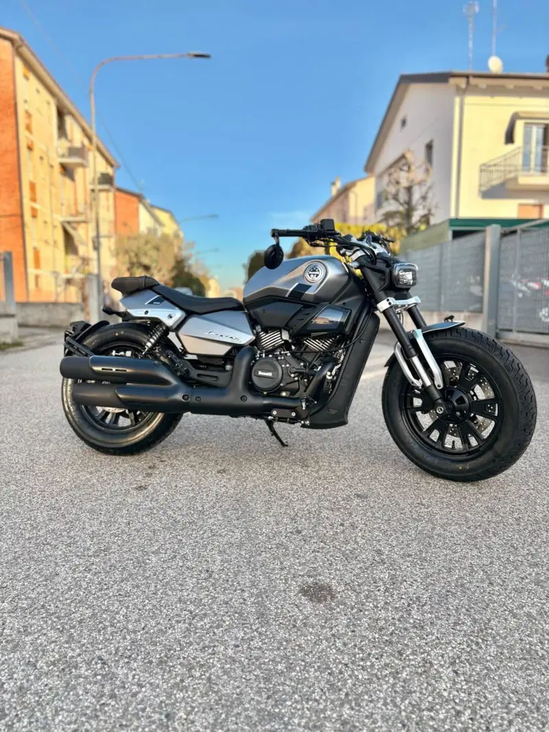 Benelli Leoncino 400 Bobber (2026) (2)