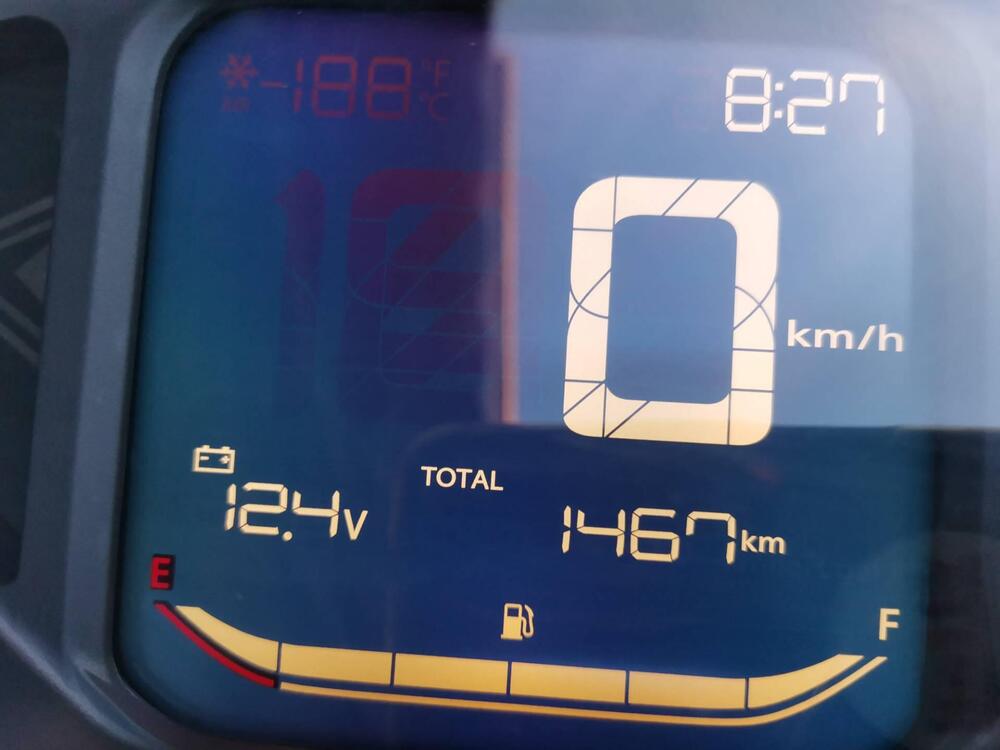 Honda SH 150i Sport (2024 - 25) (3)