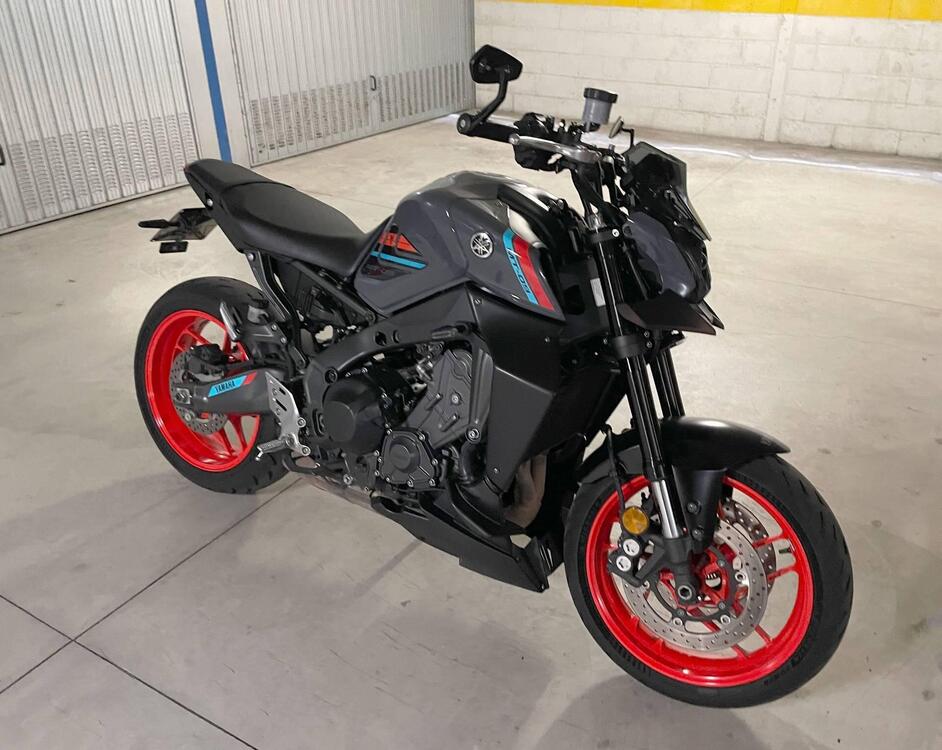 Yamaha MT-09 (2021 - 23) (3)