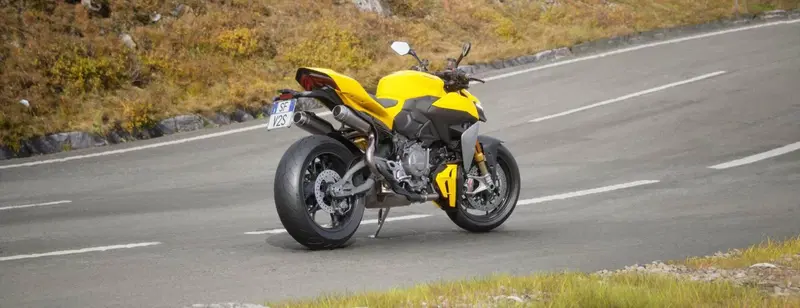 Ducati Streetfighter V2 S (2025 - 26) (4)
