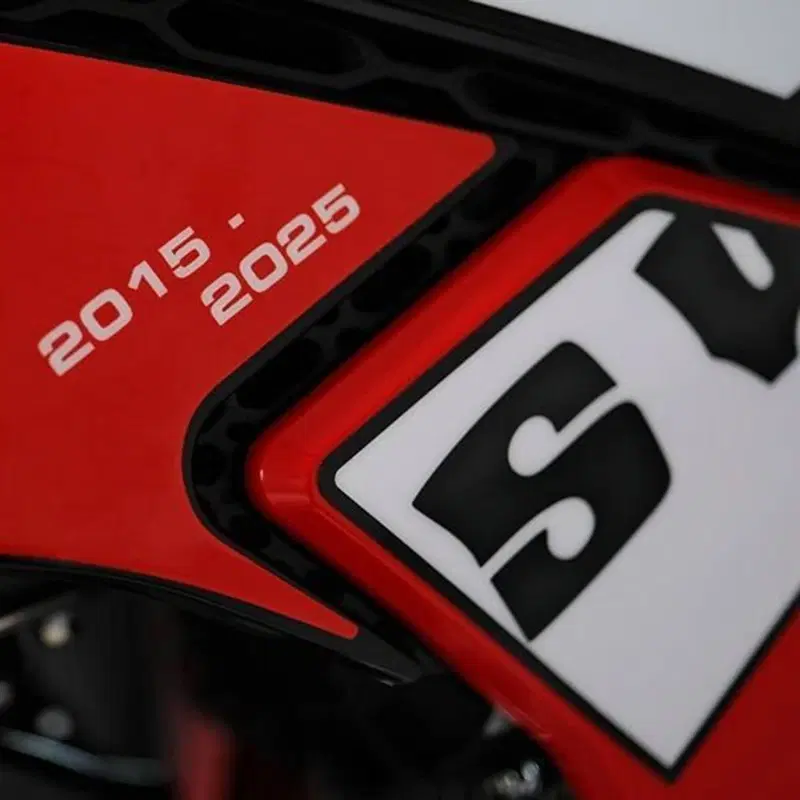 Swm SM 125 R Reborn (2026) (8)