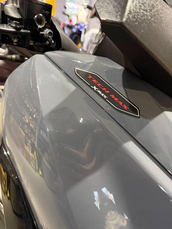 Yamaha X-Max 300 Tech Max (2021 - 24) (5)