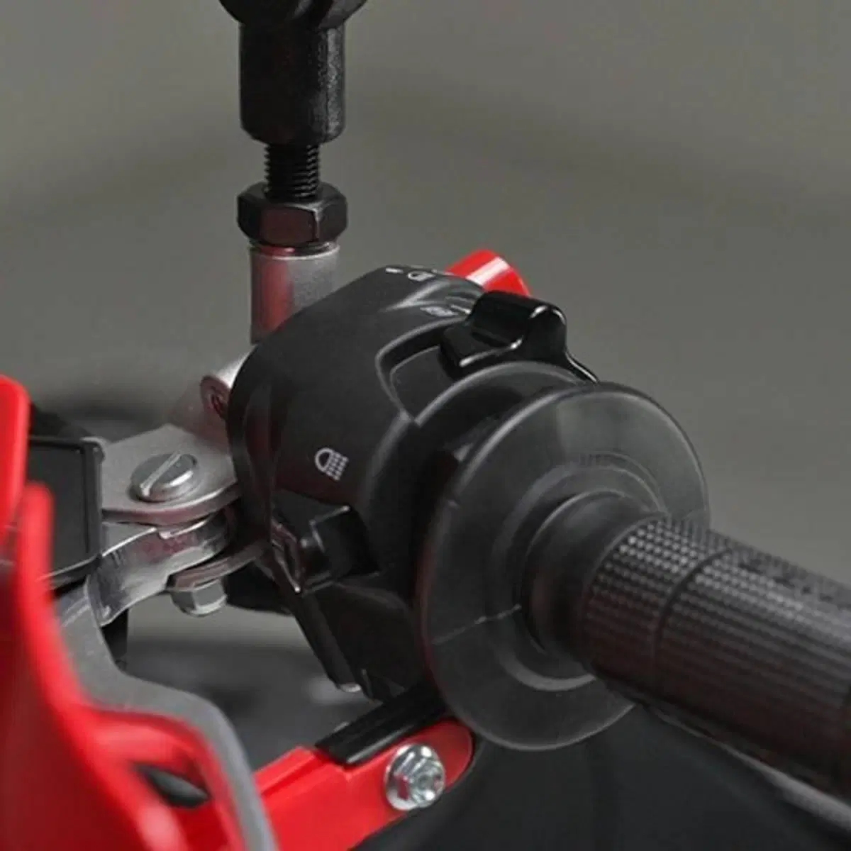 Swm RS 125 R (2026) (7)