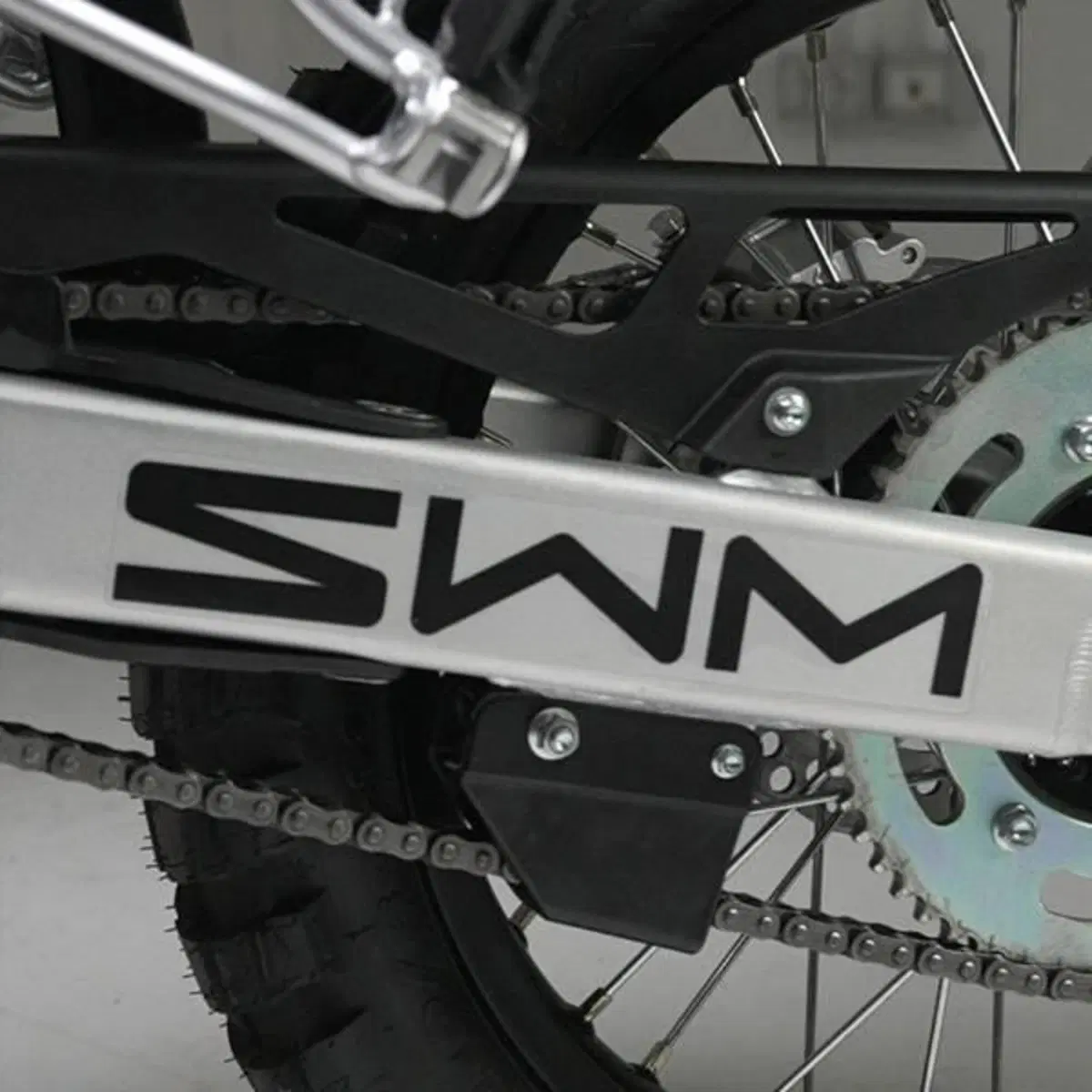 Swm RS 125 R (2026) (9)