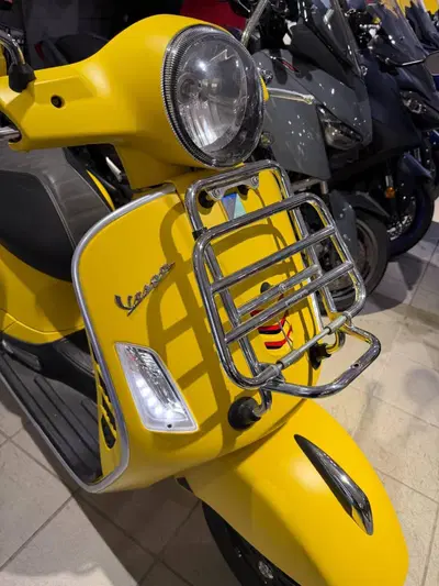 Vespa GTS 300 Super Sport (2017 - 19) usata