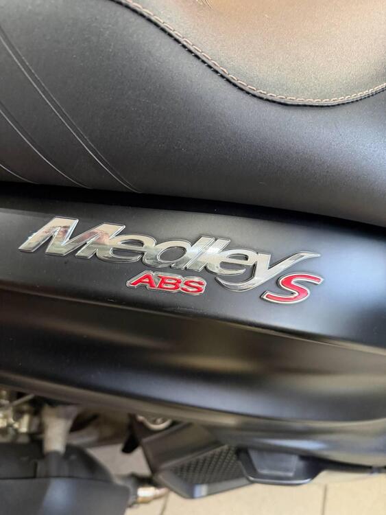 Piaggio Medley 150 S ABS (2021 - 25) (4)