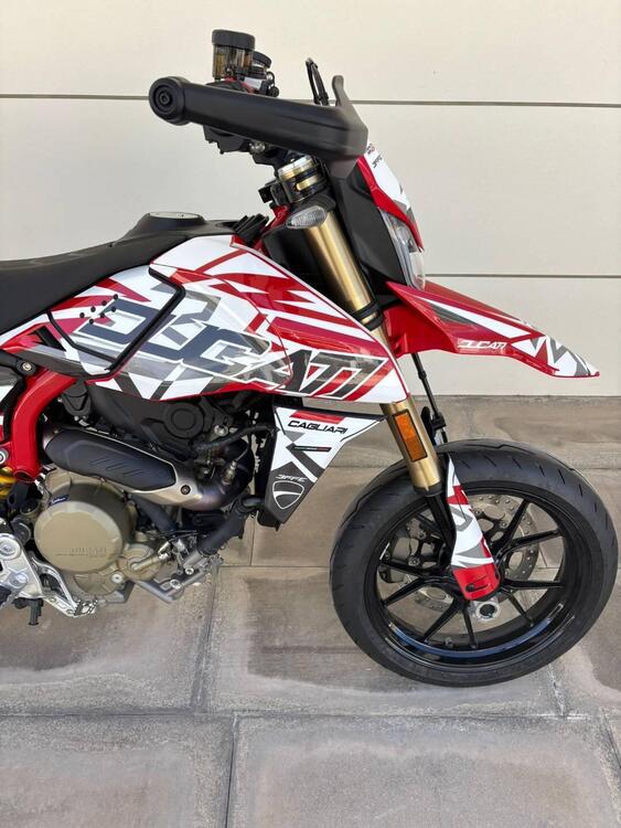 Ducati Hypermotard 698 Mono (2024 - 25) (4)