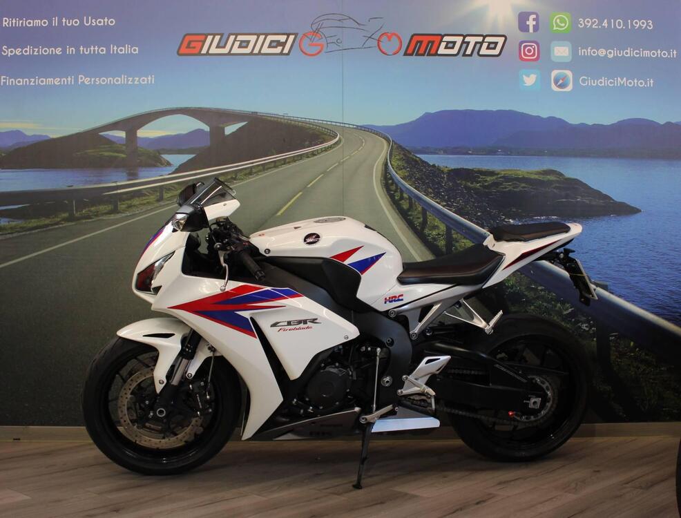 Honda CBR 1000 RR Fireblade (2012 - 16) (3)