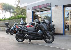 Yamaha X-Max 300 (2021 - 24) usata