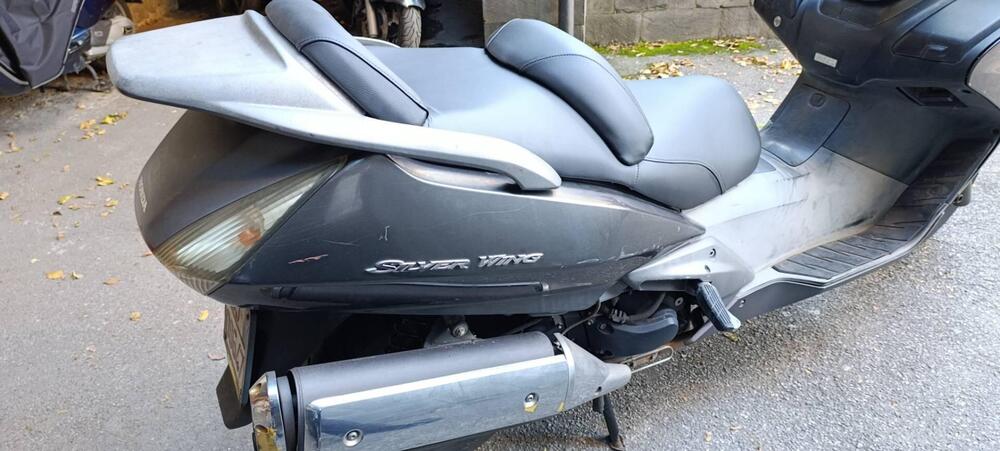Honda Silver Wing 400 (2006 - 09) (4)