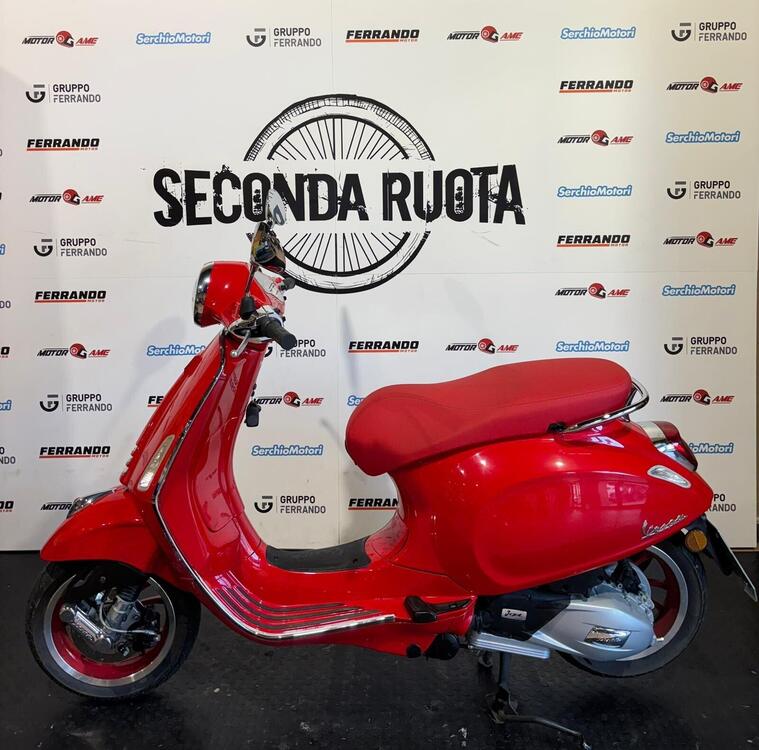 Vespa Primavera 125 RED (2021 - 24) (2)