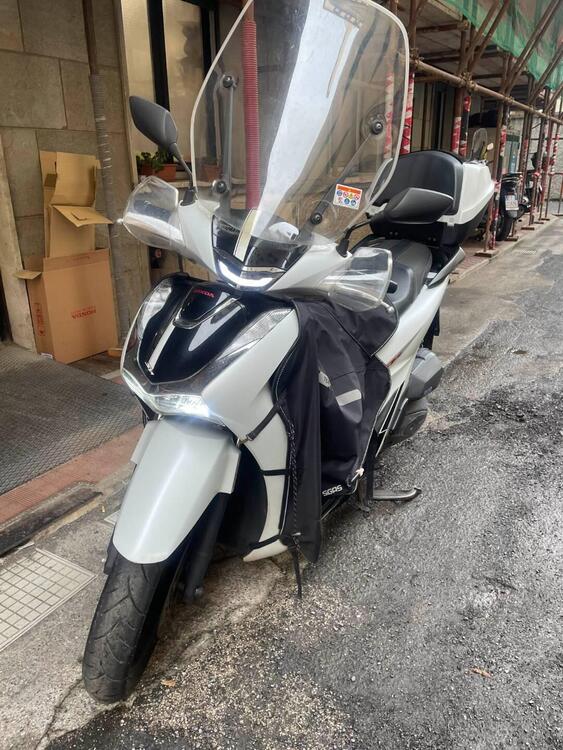 Honda SH 150i Sport (2022 - 23) (2)