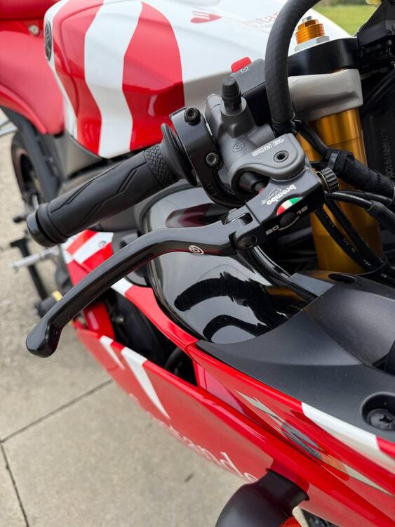 Yamaha YZF R1 (2007 - 08) (5)