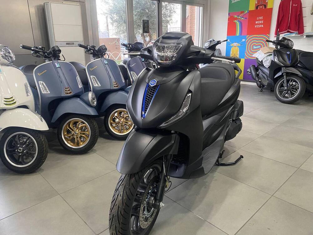 Piaggio Beverly 400 S (2025)